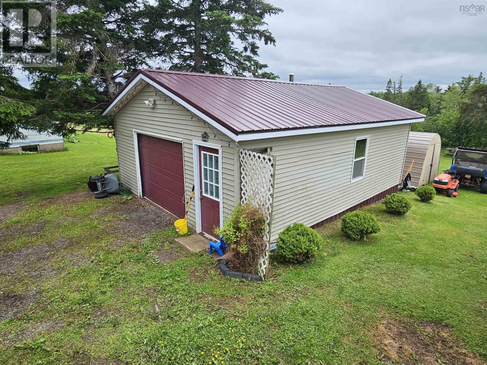 3001 368 Highway - 12
