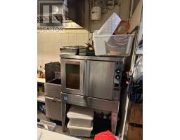 A - 2222 Queen Street E, Toronto, ON M4E1E9 Photo 6