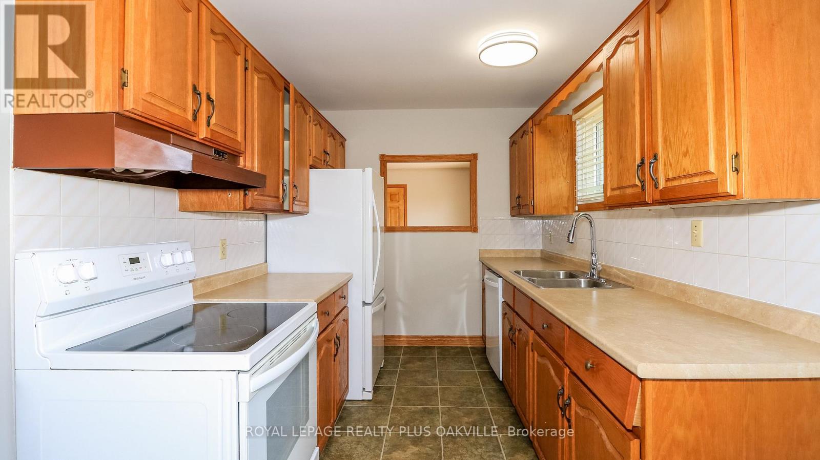 52 DENNEY DRIVE - Image 31