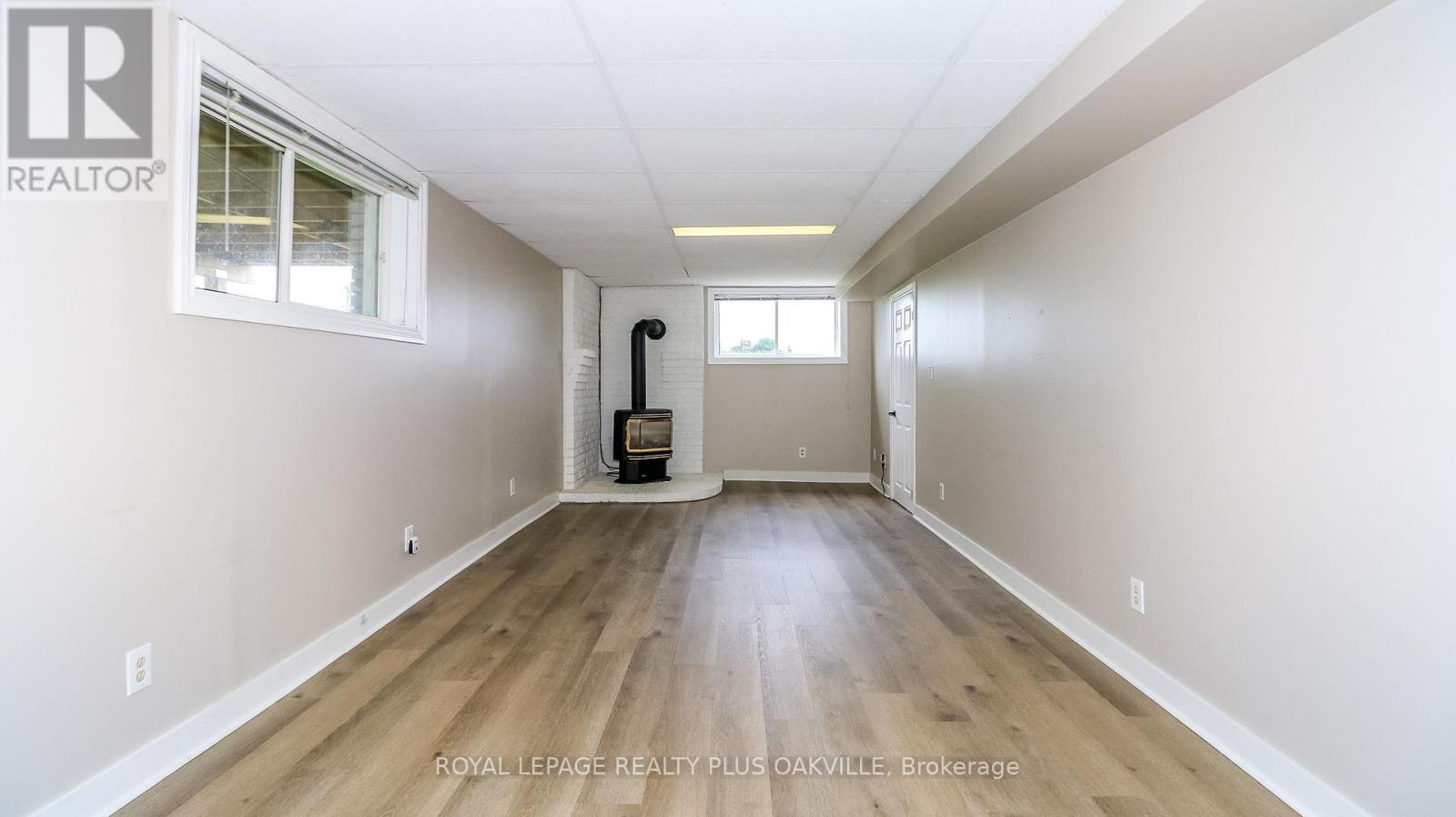 52 DENNEY DRIVE - Image 40