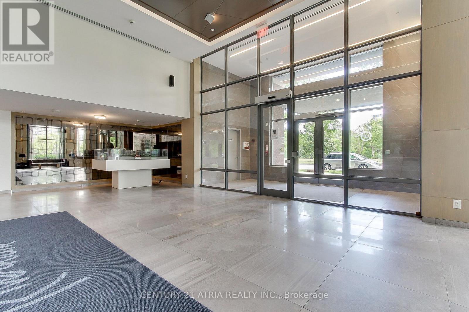 #223 18 UPTOWN DRIVE - Image 6