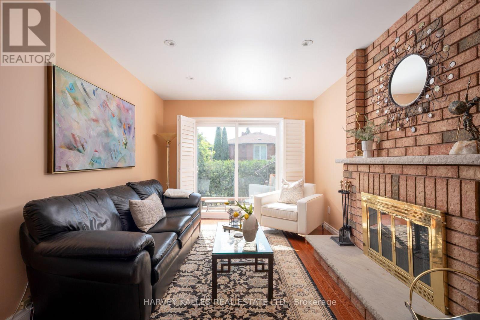 17 PETERBOROUGH AVENUE - Image 18