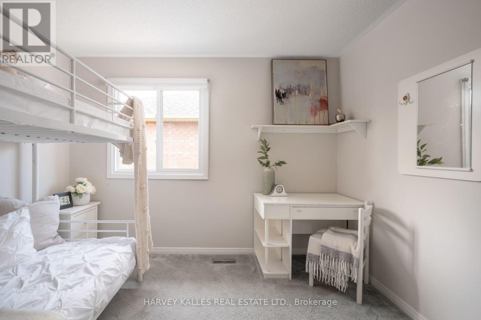 17 PETERBOROUGH AVENUE - Image 31
