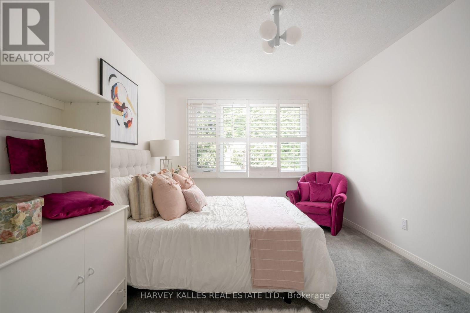 17 PETERBOROUGH AVENUE - Image 33