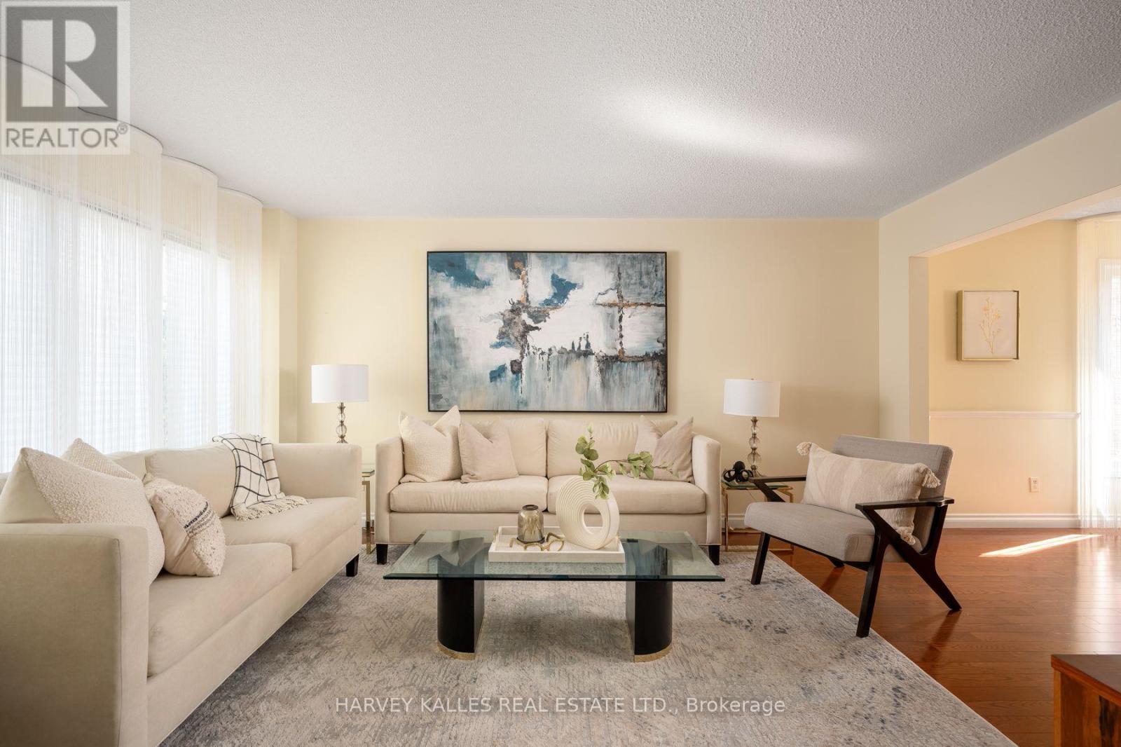 17 PETERBOROUGH AVENUE - Image 7