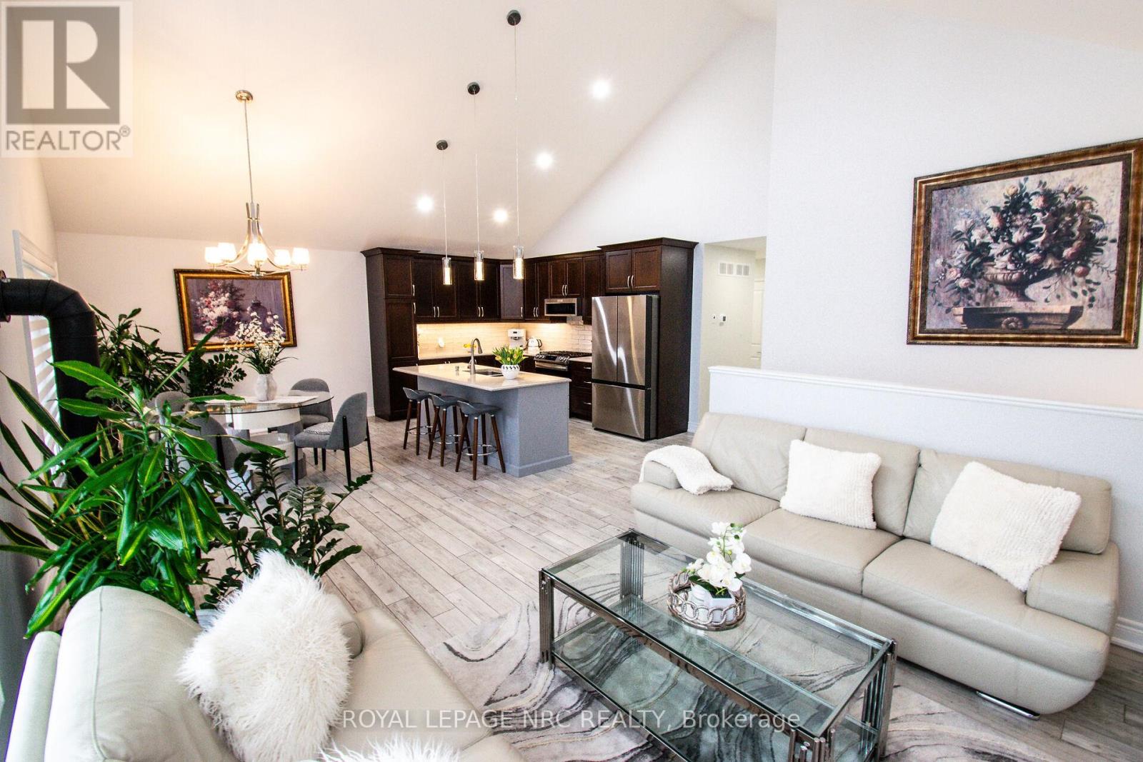 197 TIMBERVIEW CRESCENT - 11