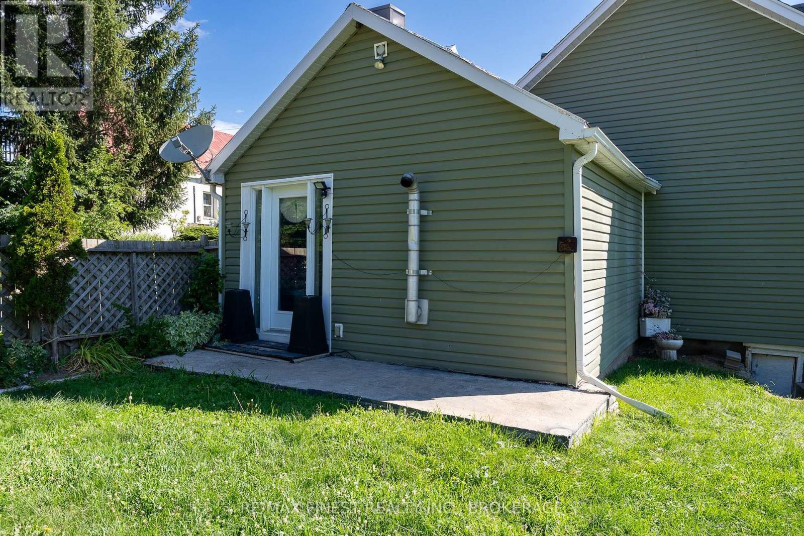 13 CONCESSION STREET - 17