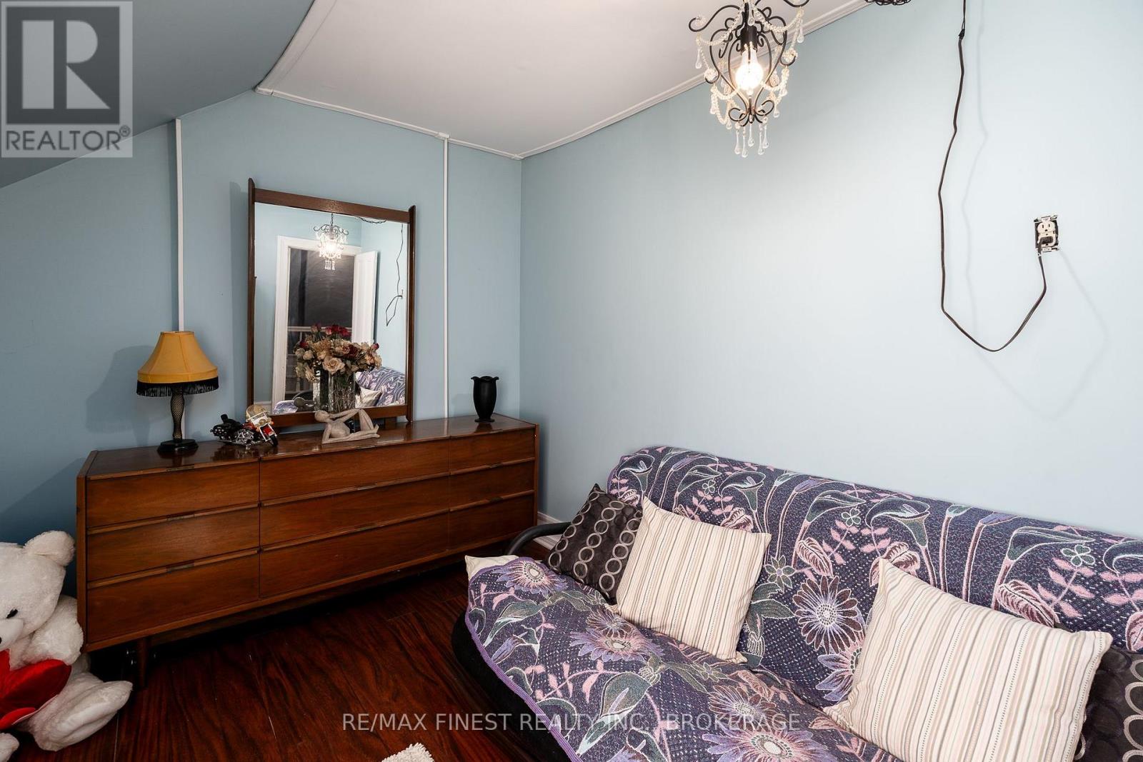 13 CONCESSION STREET - 27