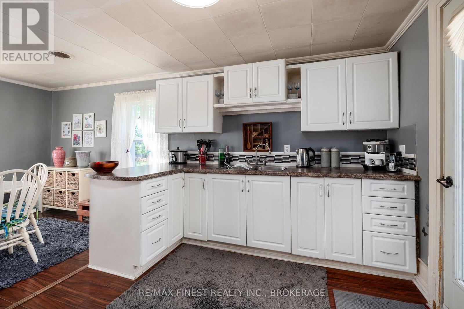13 CONCESSION STREET - 40