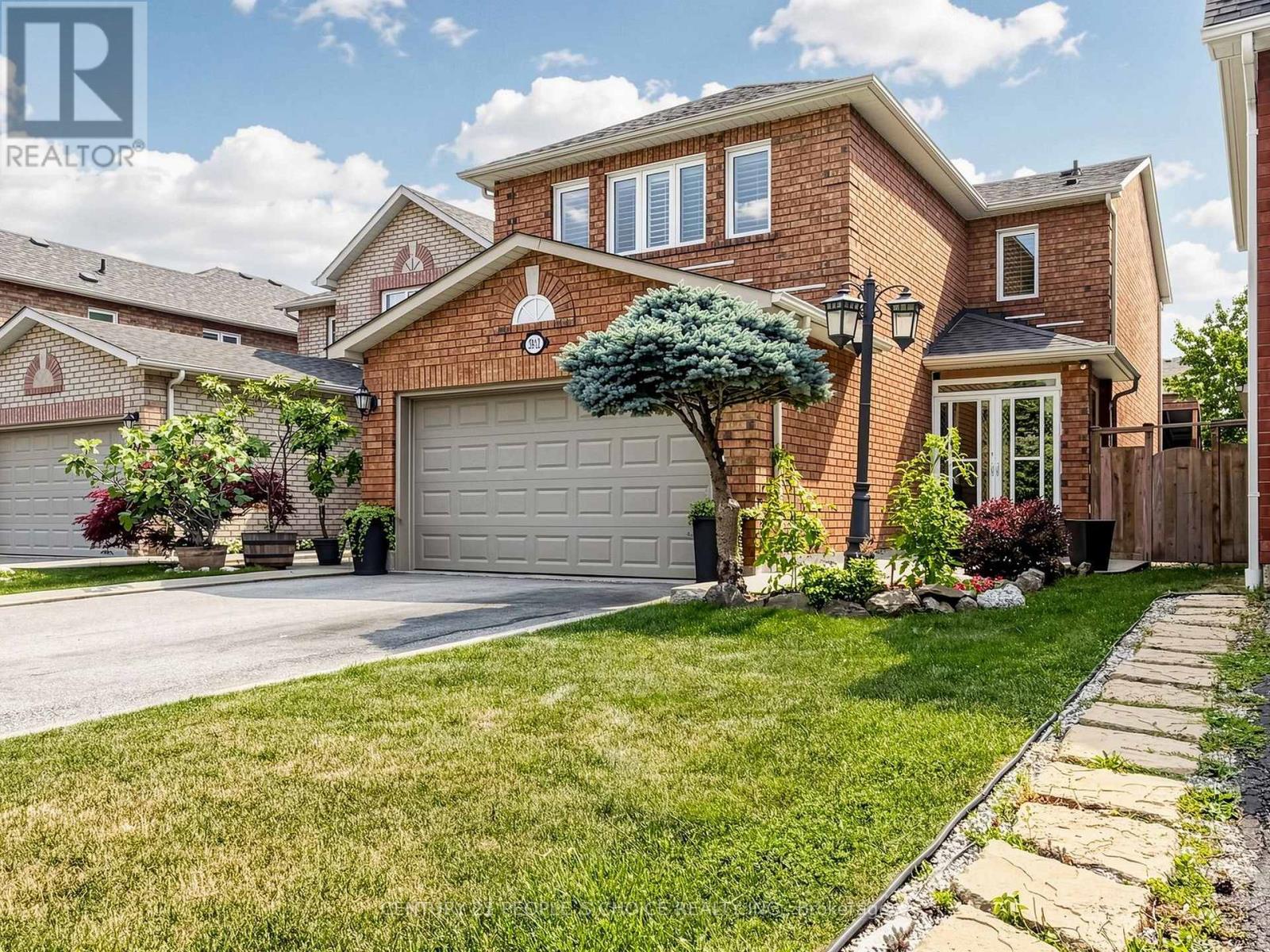 5812 SIDMOUTH STREET - 2