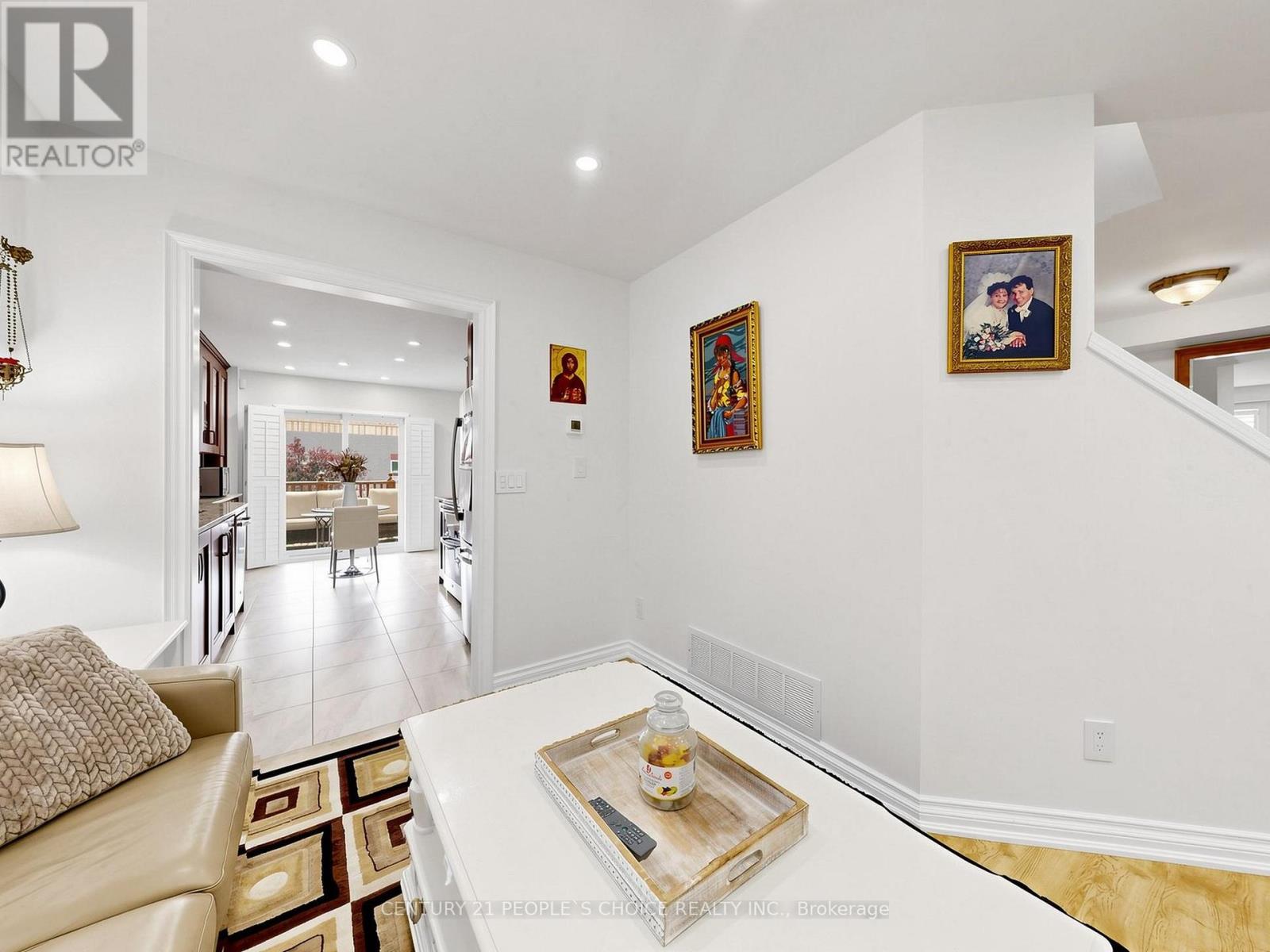5812 SIDMOUTH STREET - 37