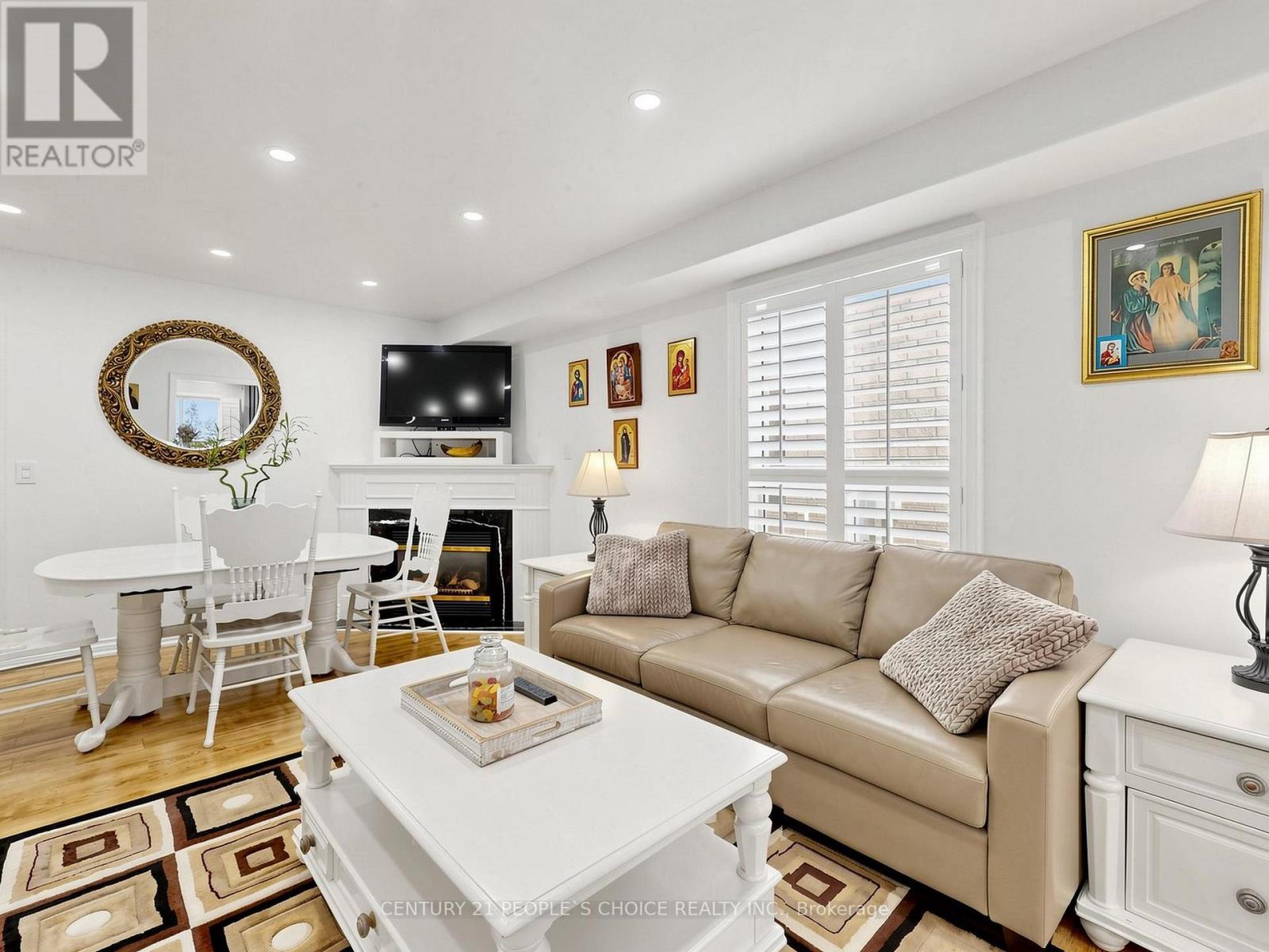 5812 SIDMOUTH STREET - 4
