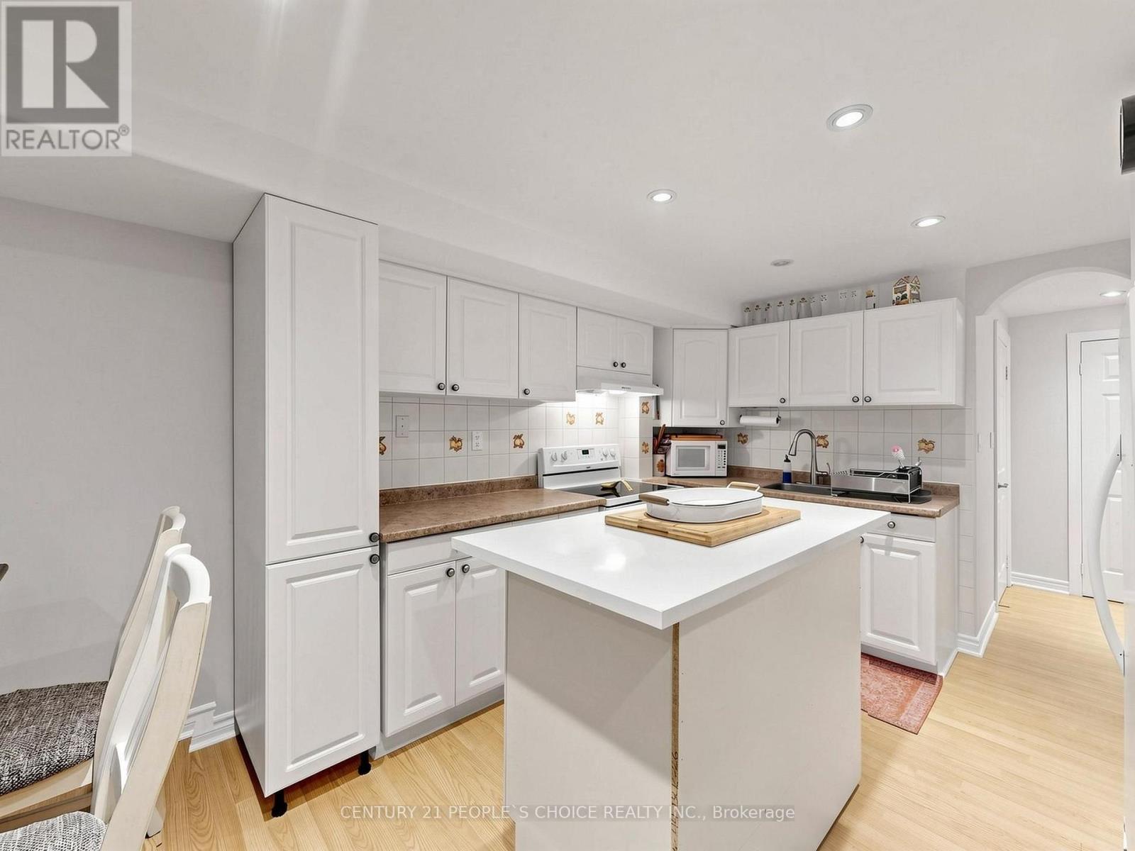5812 SIDMOUTH STREET - 44