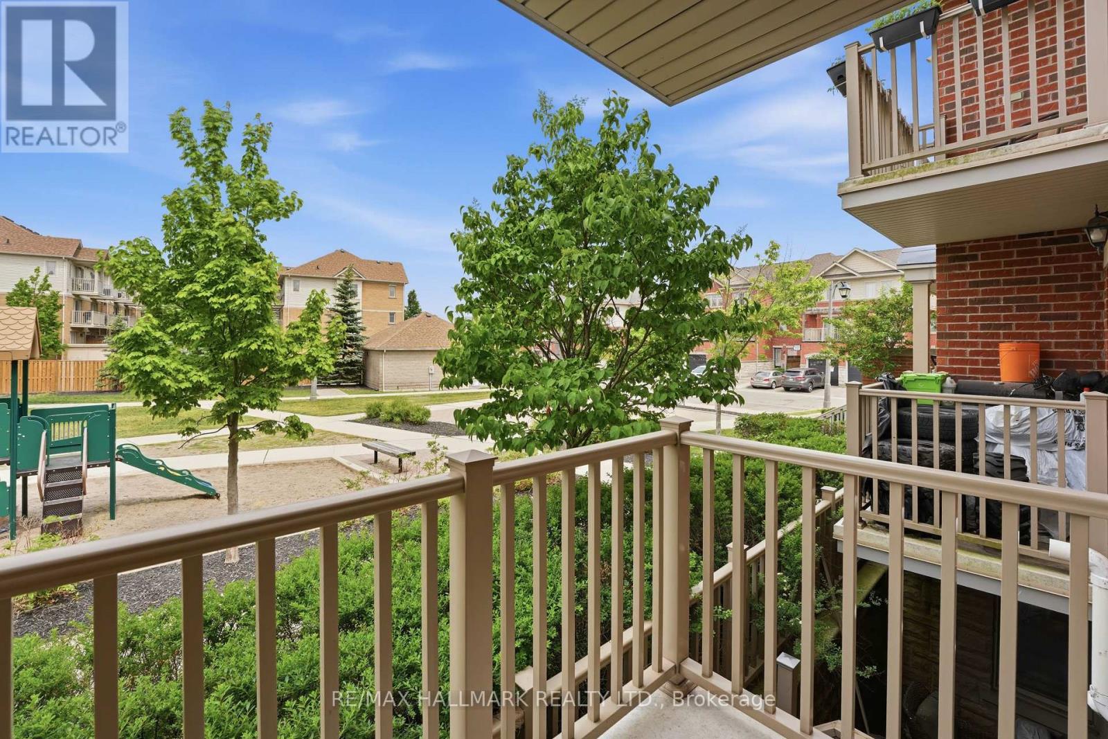 #17 3250 BENTLEY DRIVE - 12