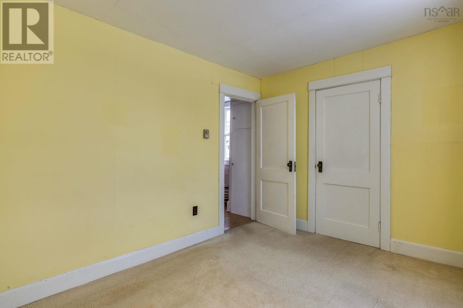 3693 Shore Road - 16