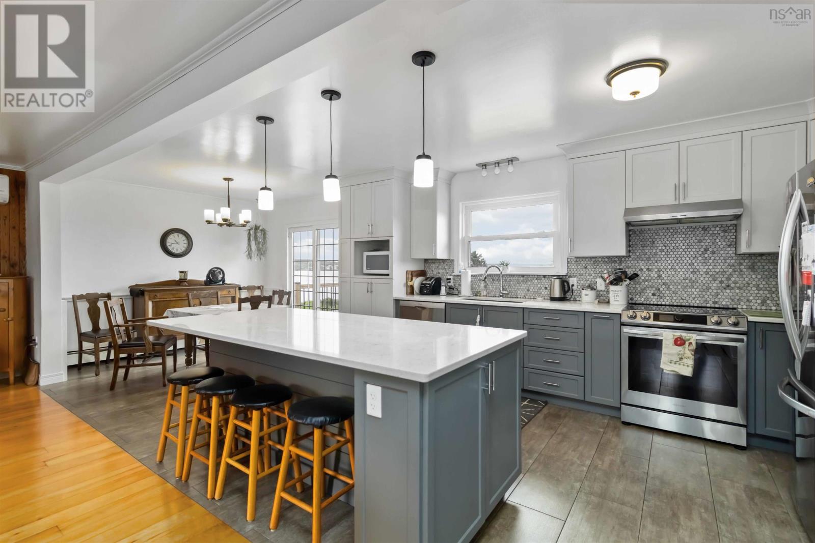 227 Kingsburg Road - 23