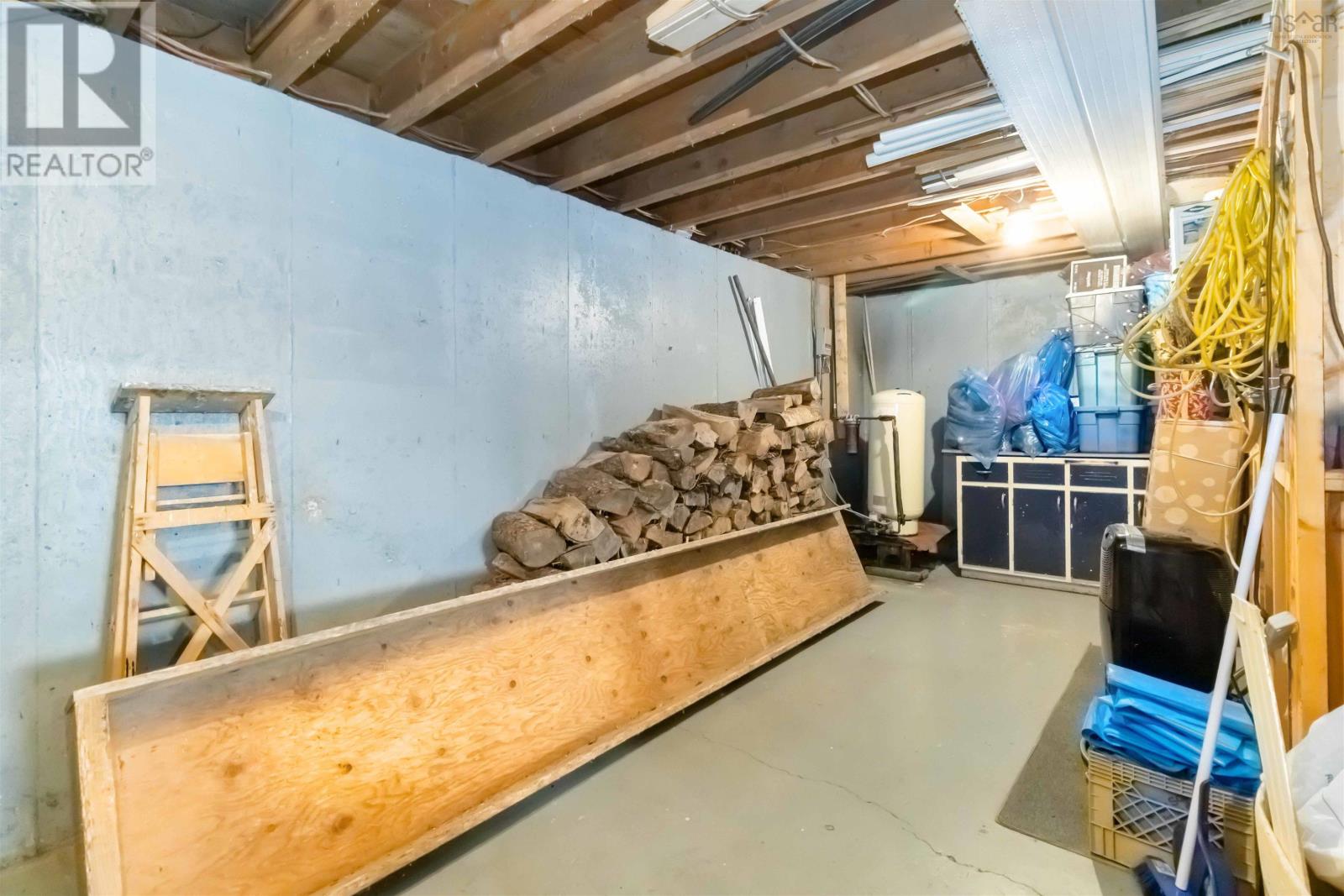 227 Kingsburg Road - 38