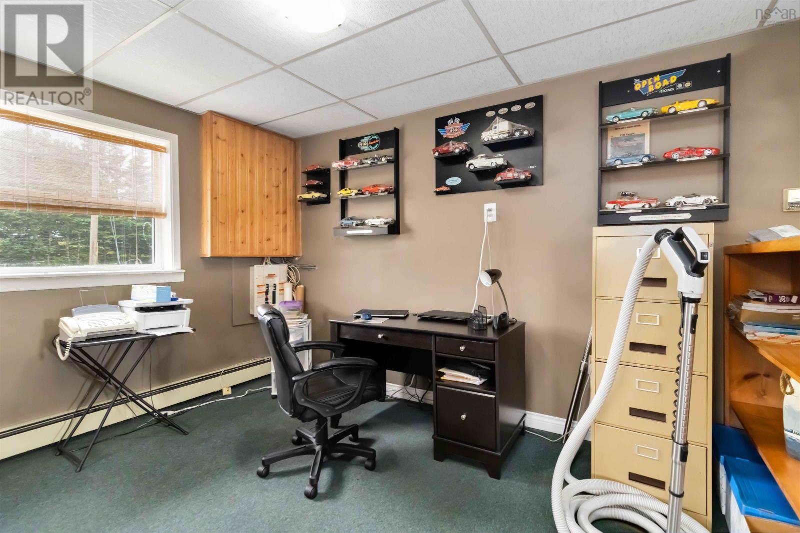 227 Kingsburg Road - 32