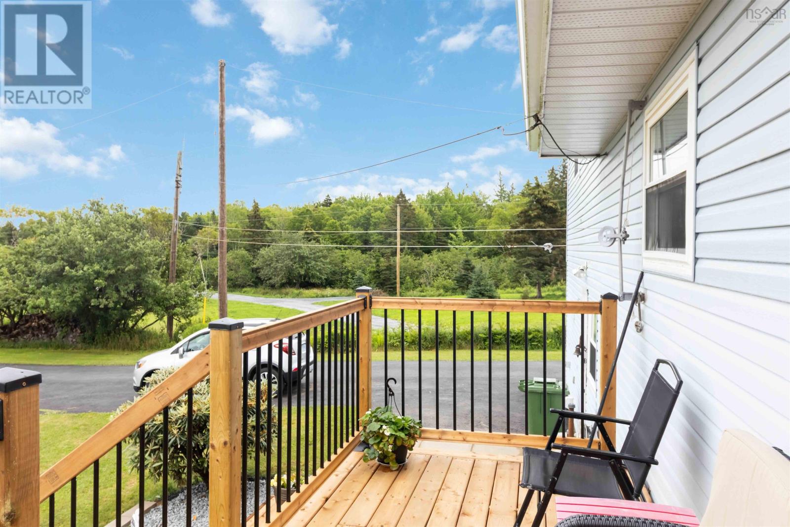 227 Kingsburg Road - 9