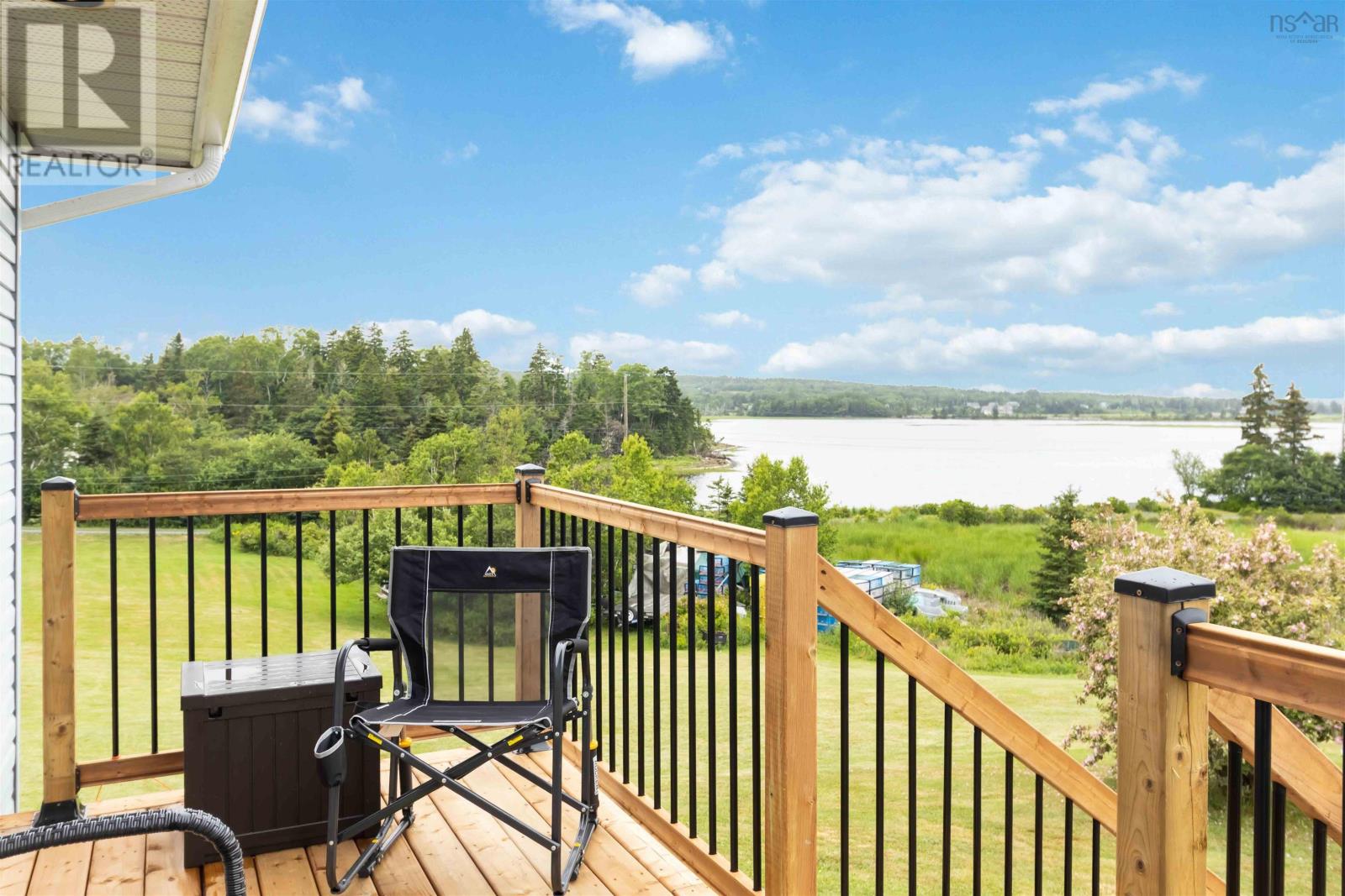 227 Kingsburg Road - 8