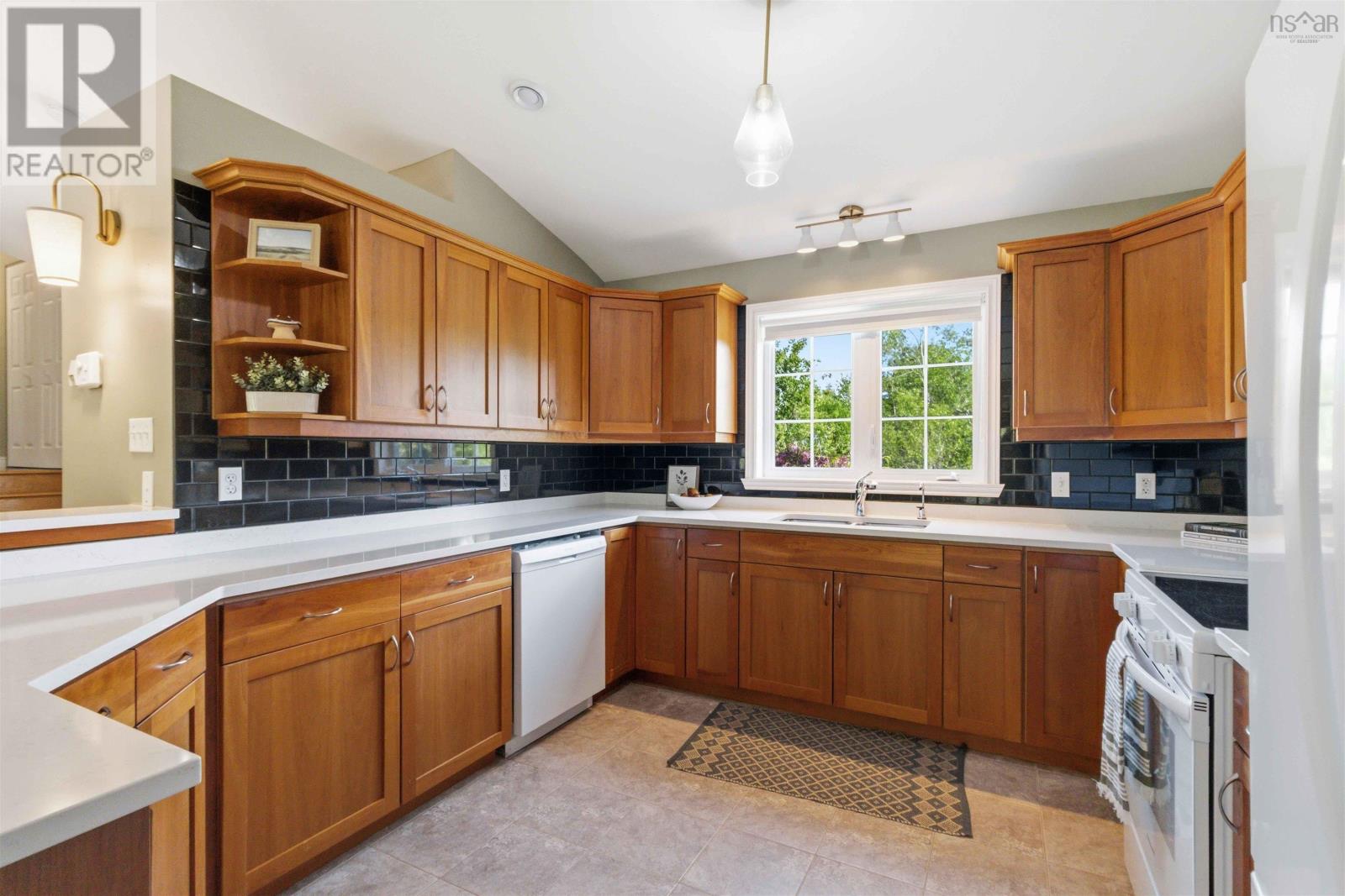 155 Grinstead Lane - 16