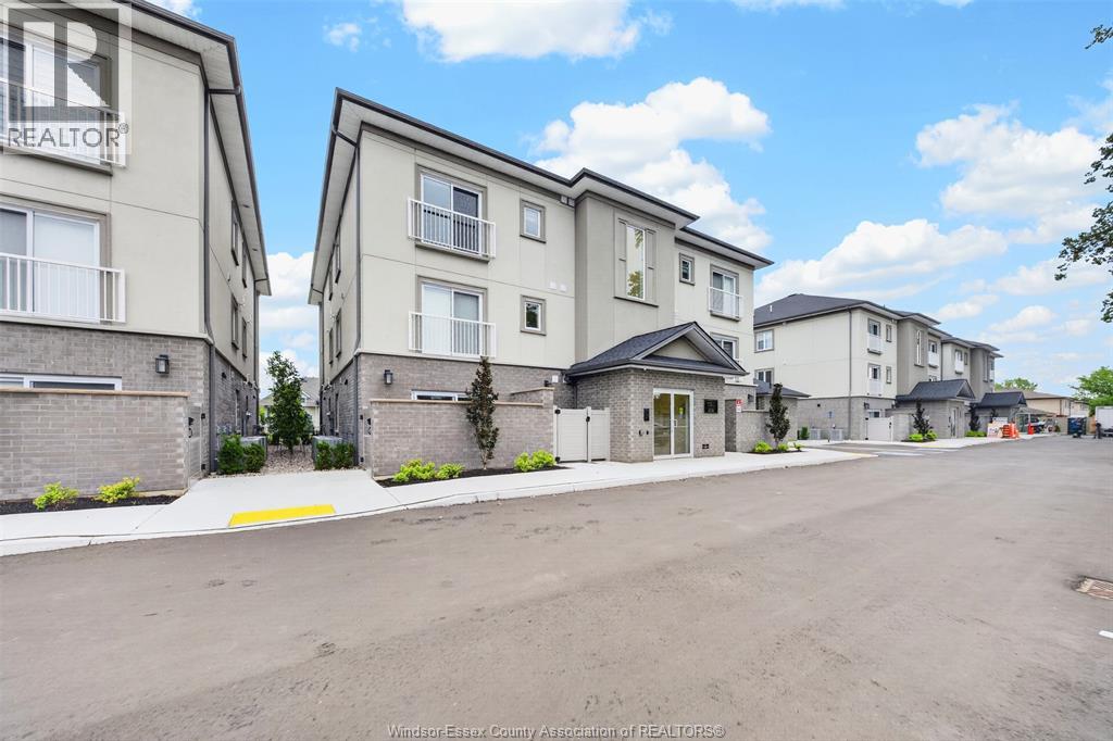 #202B 215-B LESPERANCE ROAD - 4
