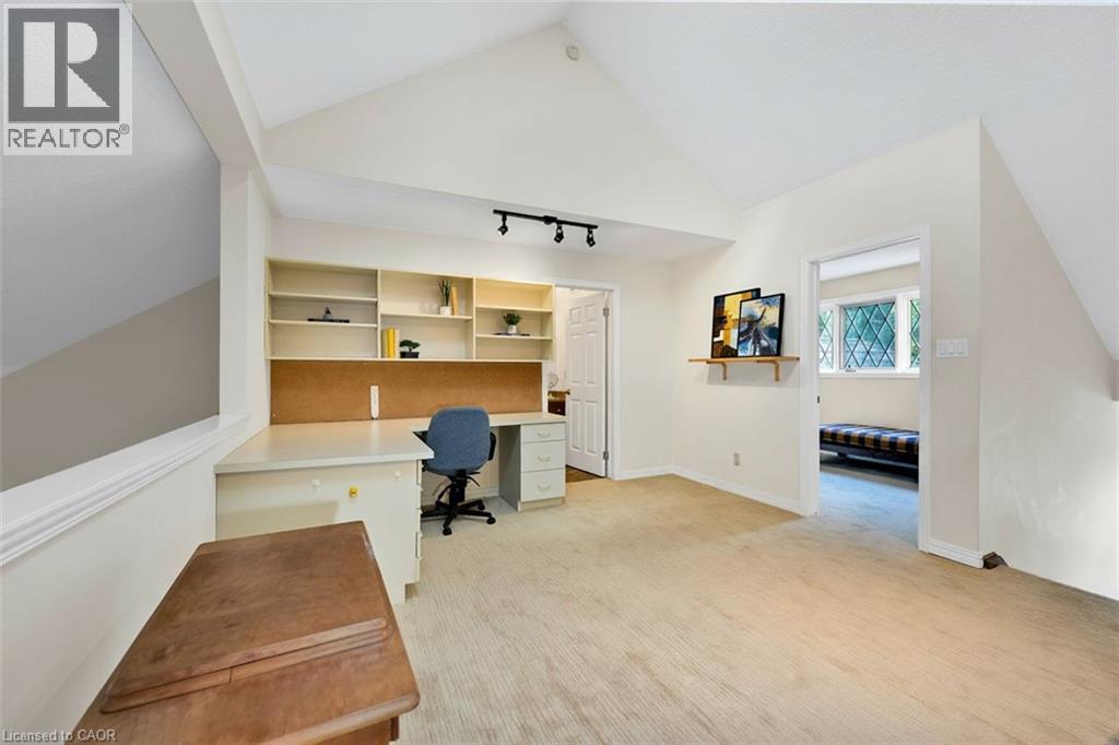 33 WALNUT Drive - Image 29