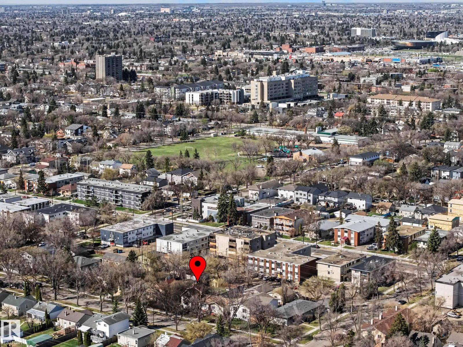 11634 123 ST NW - 48