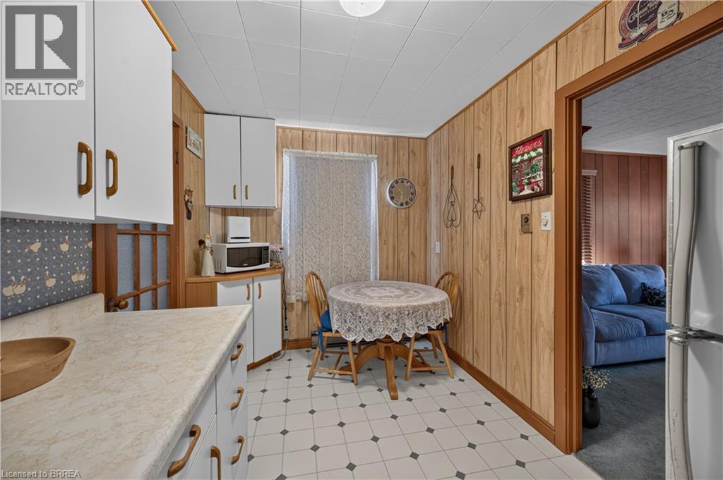 52 DIVISION Street - 13