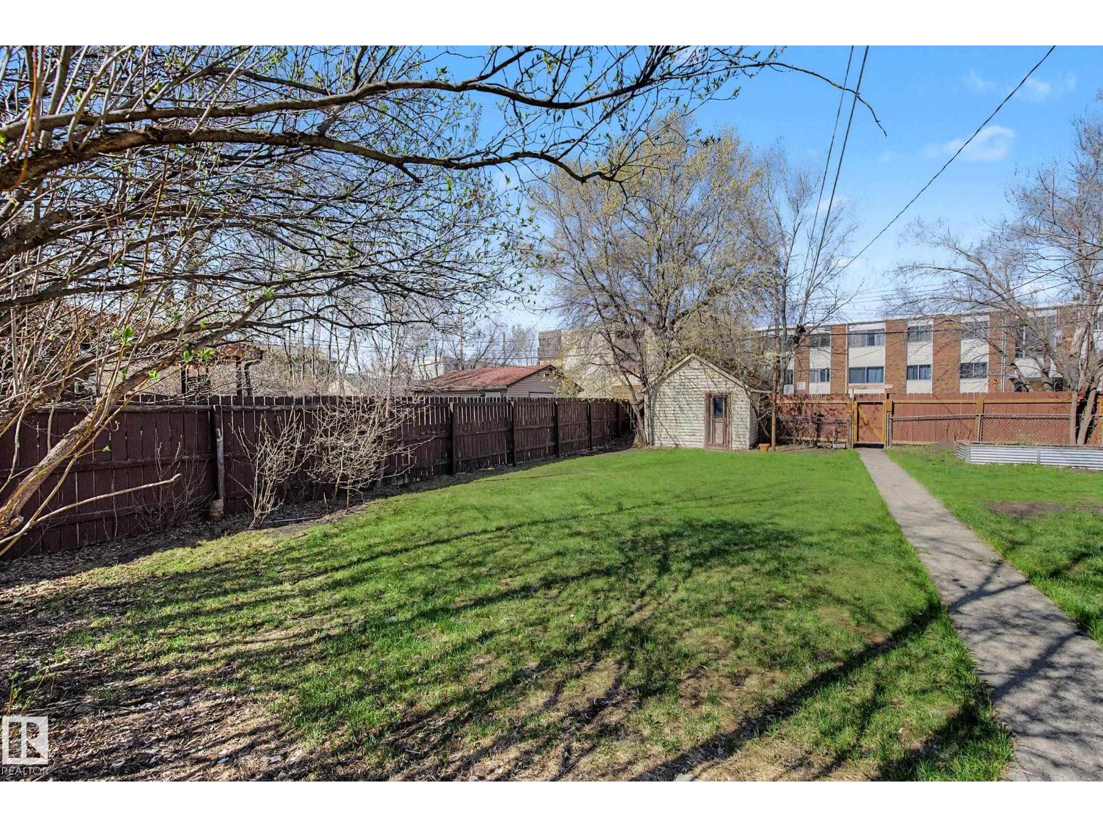 11634 123 ST NW - 33