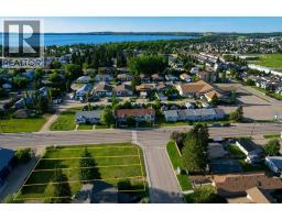 4634 45 Street, Sylvan Lake, AB T4S1P1 Photo 6