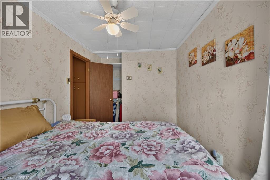 52 DIVISION Street - 22