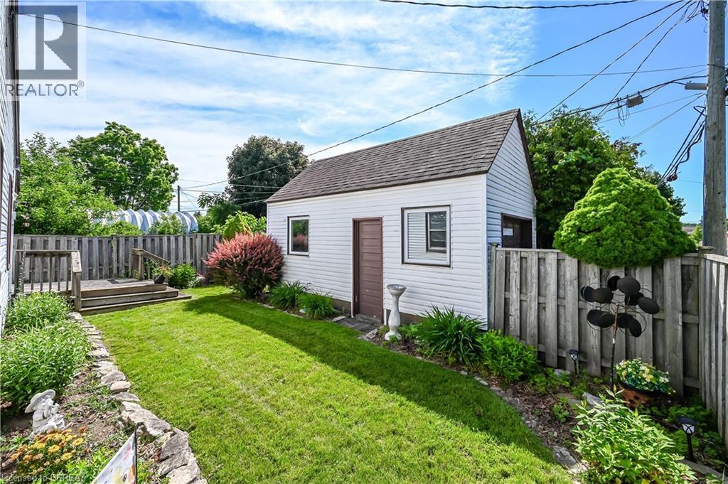 52 DIVISION Street - 38