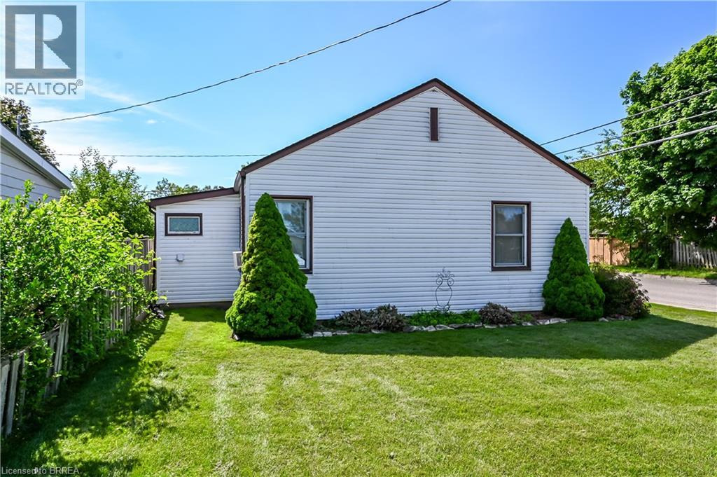 52 DIVISION Street - 36