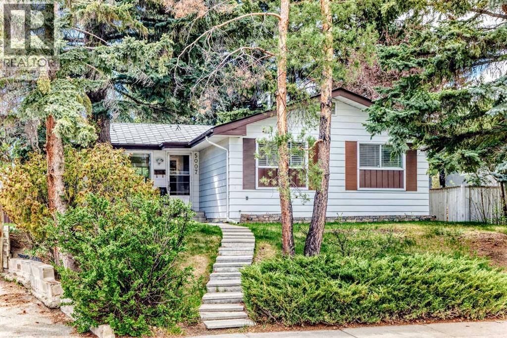 5007 Vallance Crescent NW - 1