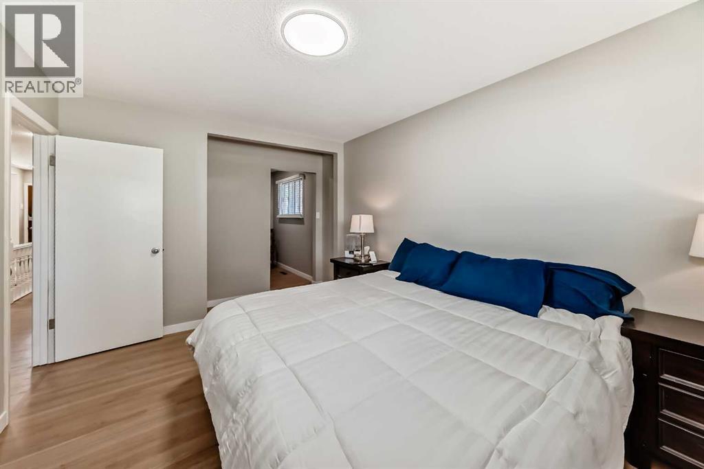 5007 Vallance Crescent NW - 22