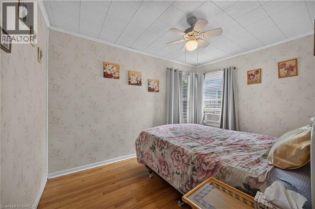 52 DIVISION Street - 20