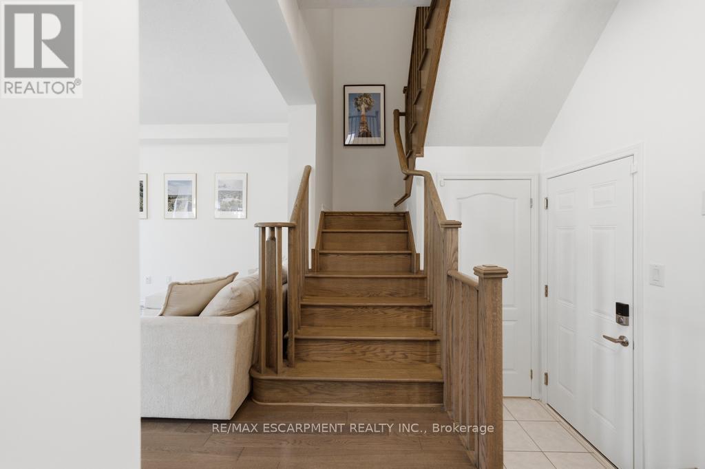 10 COOKE AVENUE - 12