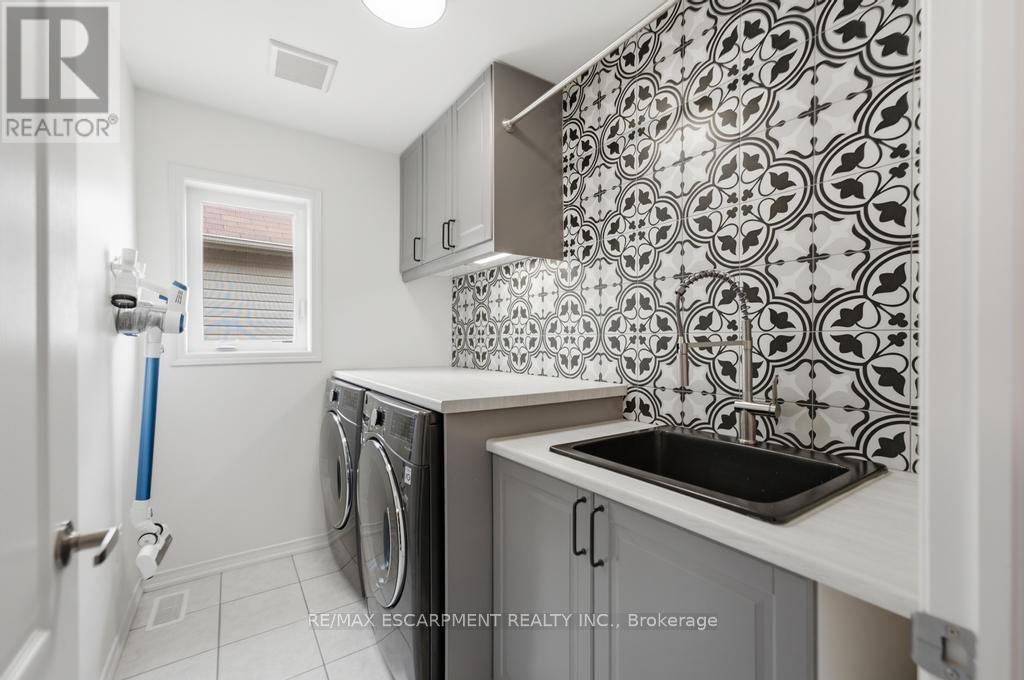 10 COOKE AVENUE - 21