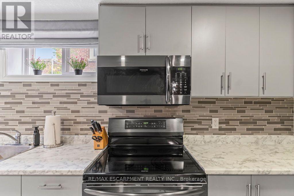 340 UPPER GAGE AVENUE - Image 26