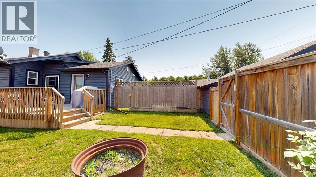 Listing photo – 4820 46 Street, Stettler