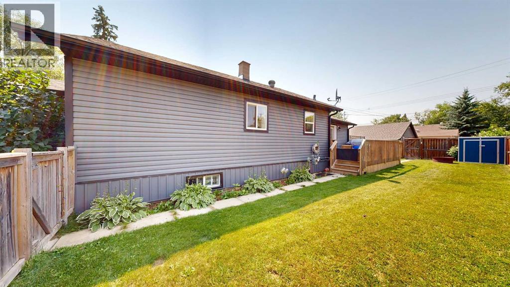 Listing photo – 4820 46 Street, Stettler