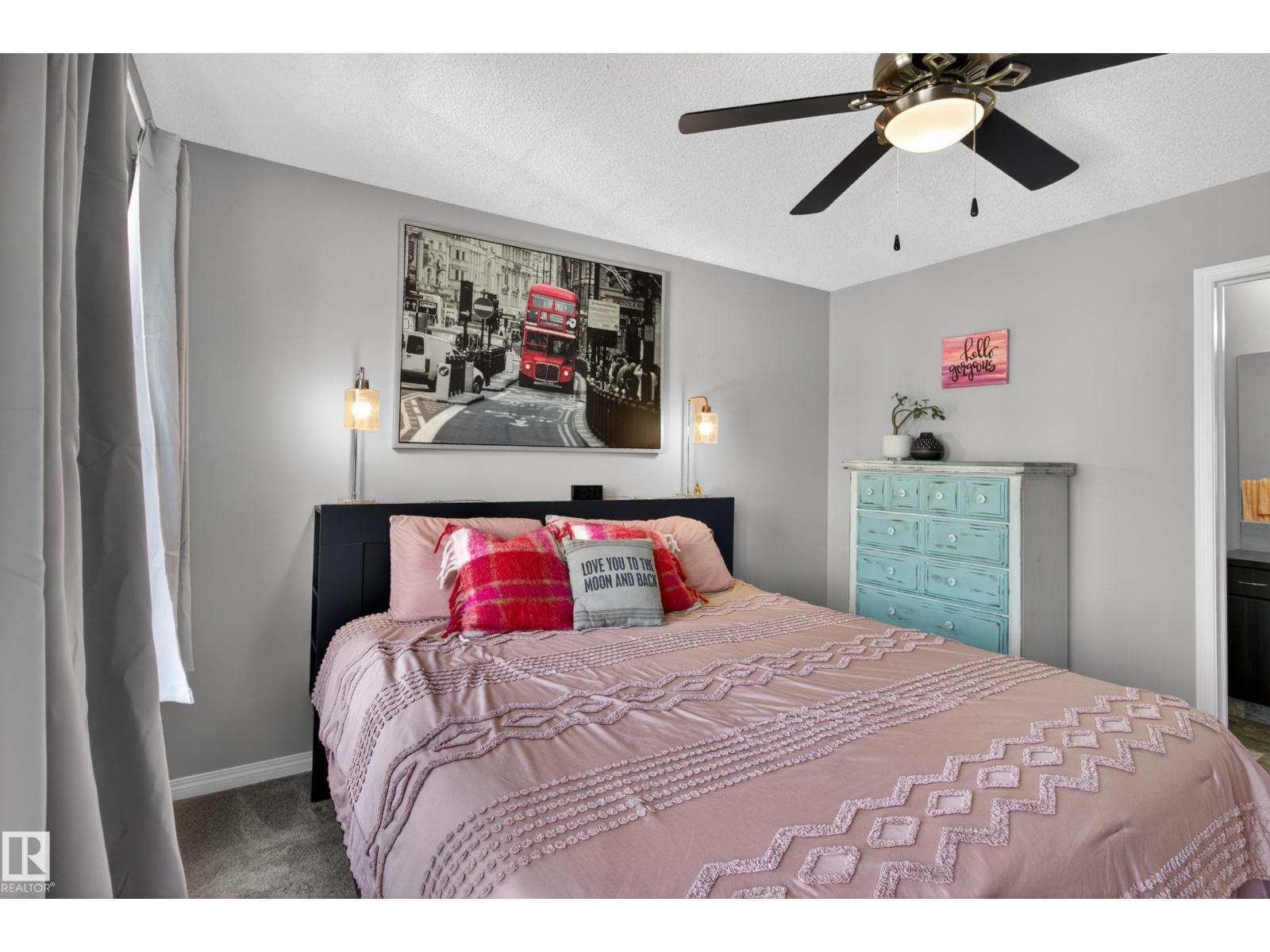 9847 220 ST NW - 17