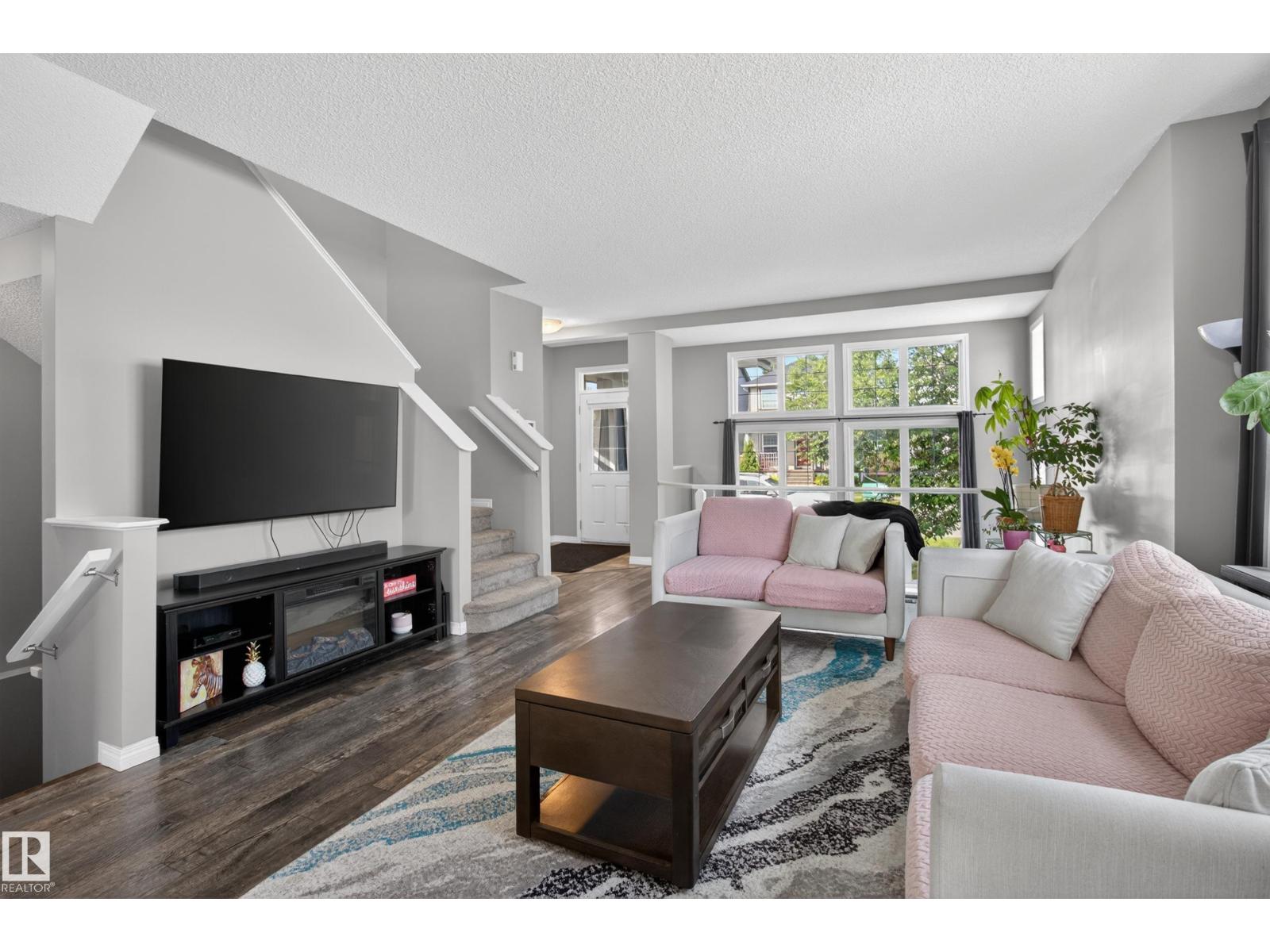 9847 220 ST NW - 6