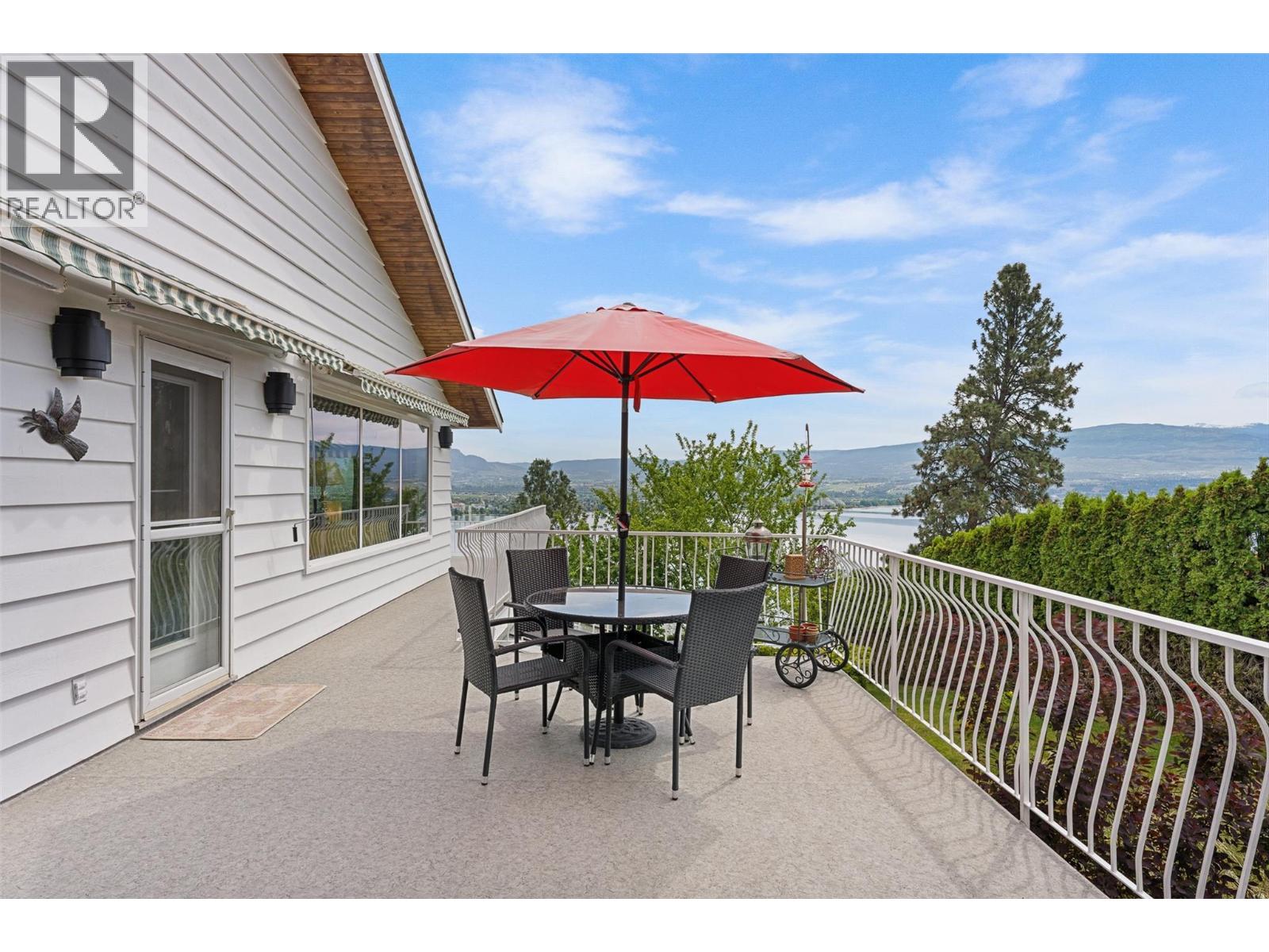 2157 Alexander Place - 35