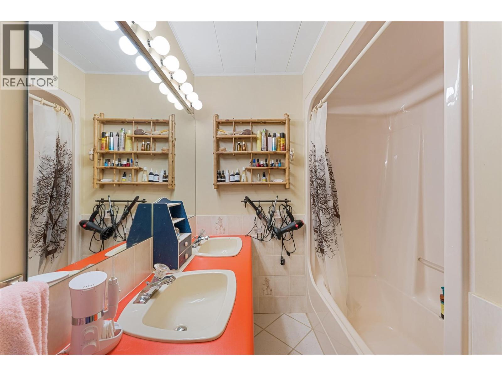 2157 Alexander Place - 44