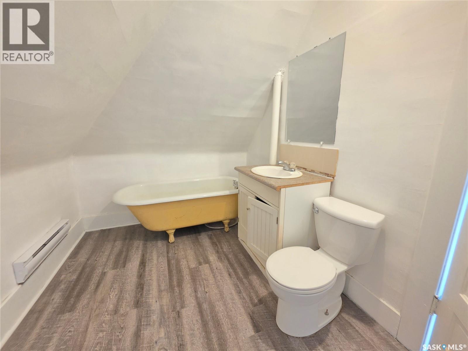 #1072 104th STREET - 22