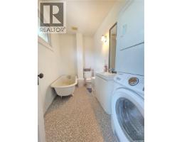 1072 104th Street, North Battleford, SK S9A1N4 Photo 18