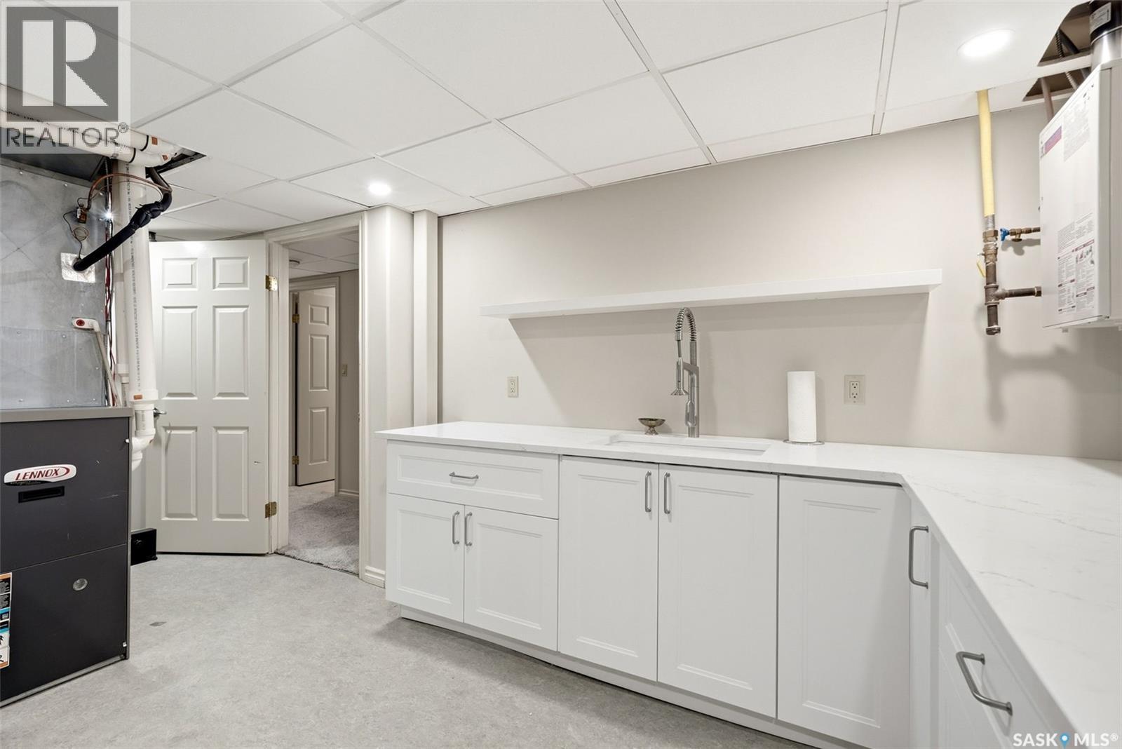 2950 Albert STREET - Image 53