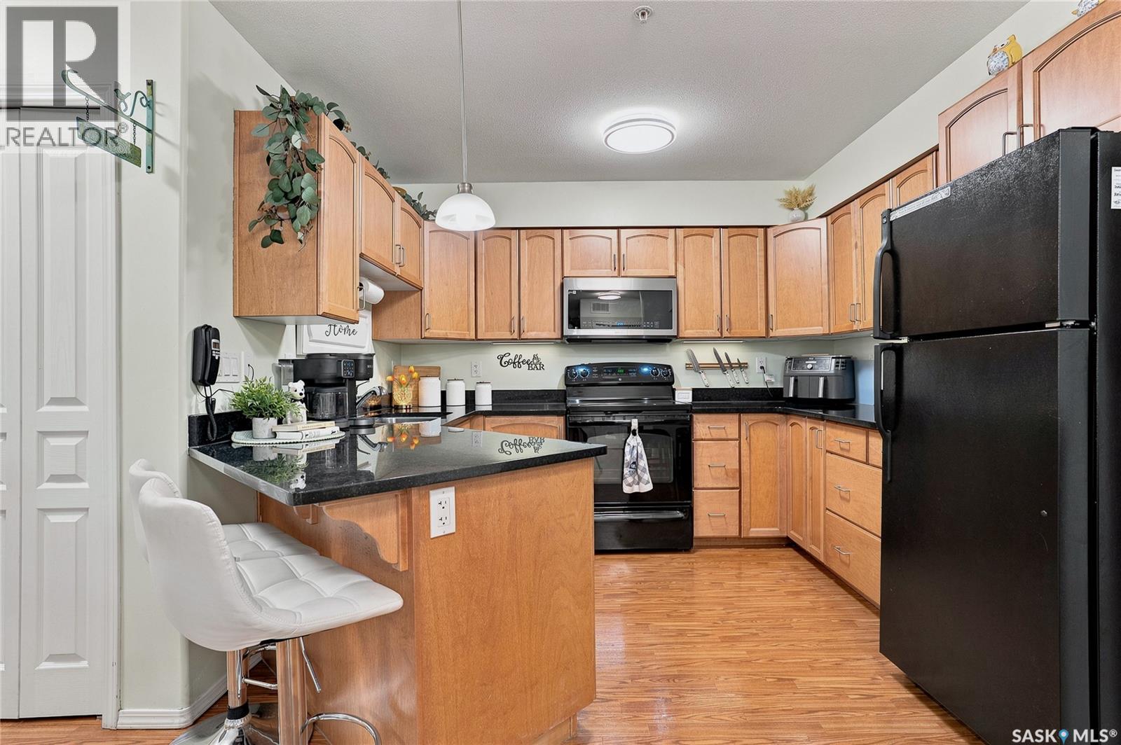 #103 150 Pawlychenko LANE - Image 12
